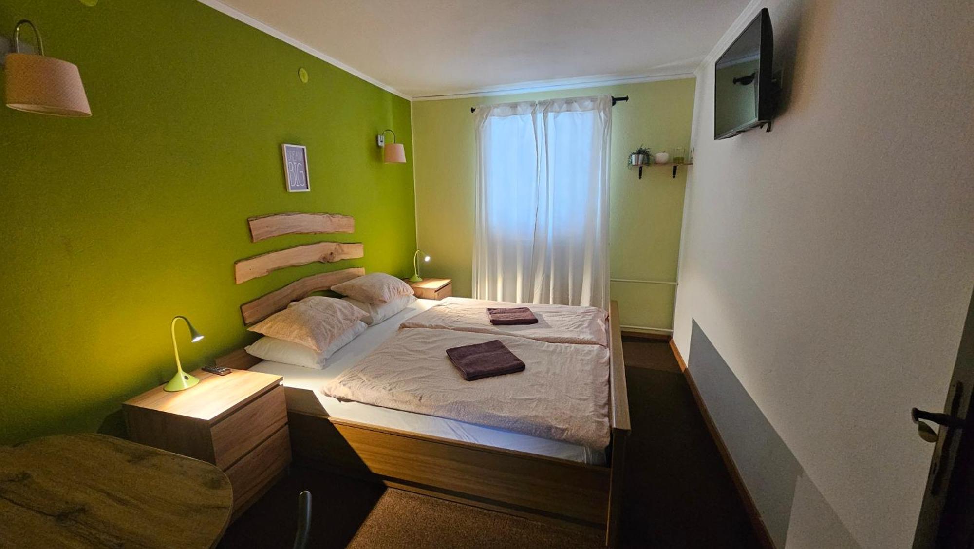 Rooms Malina Blejska Dobrava Exterior photo