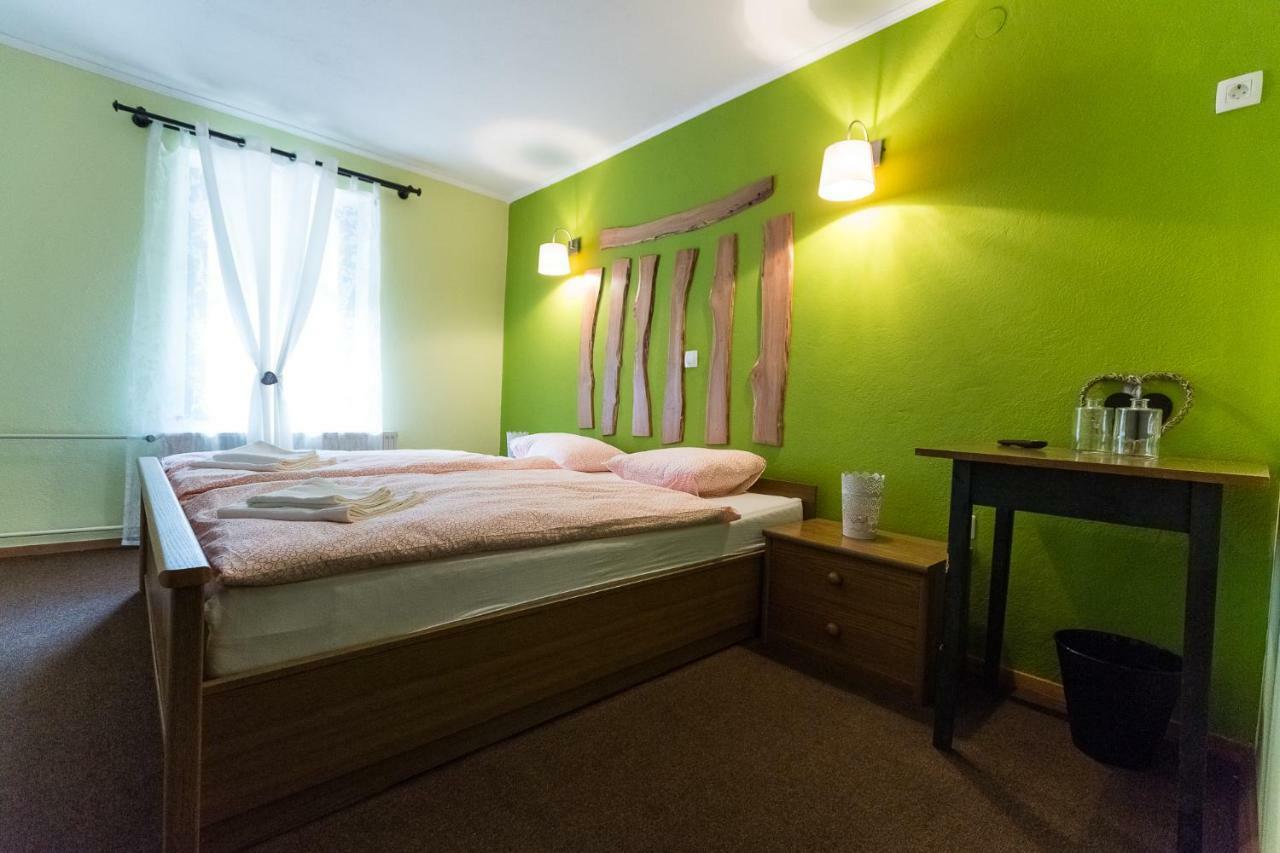 Rooms Malina Blejska Dobrava Exterior photo