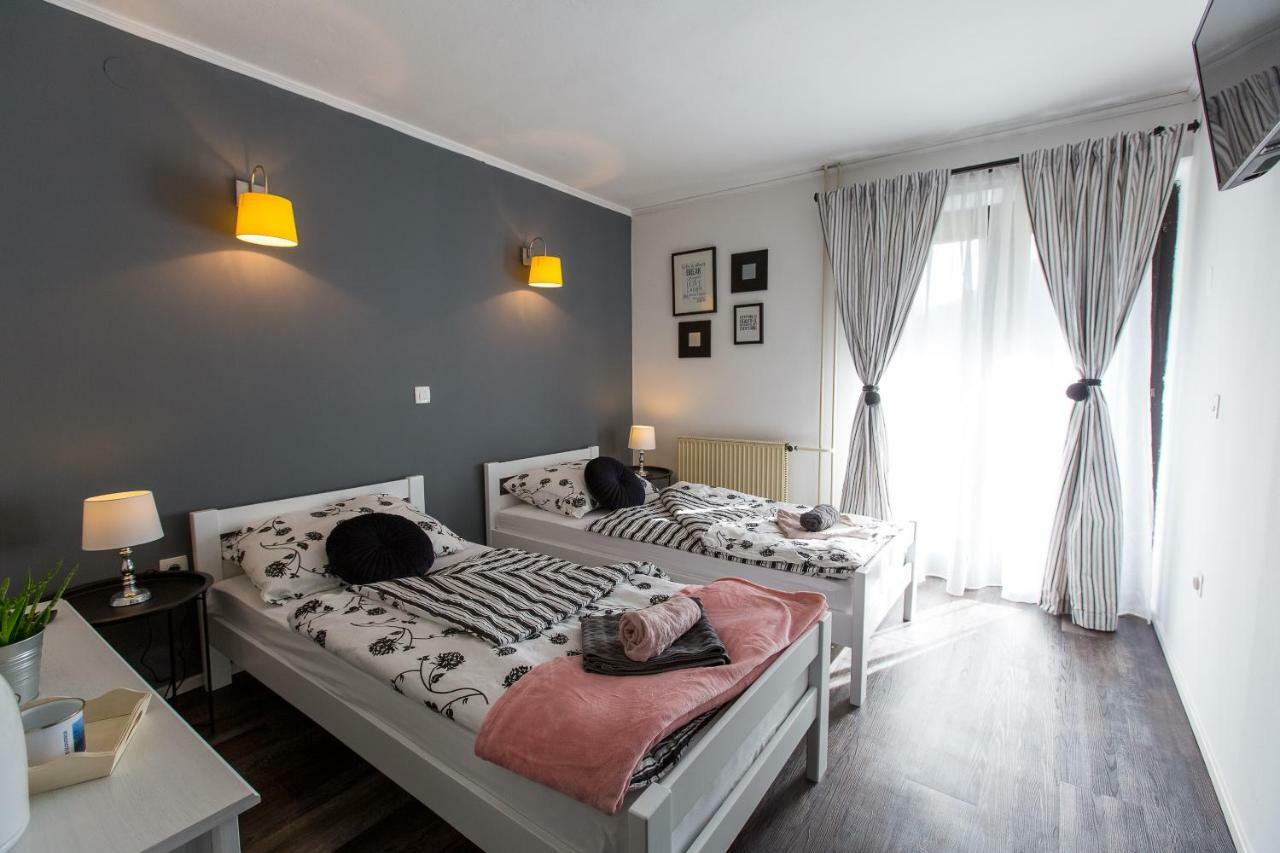 Rooms Malina Blejska Dobrava Exterior photo